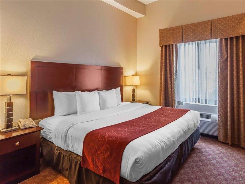 Comfort Suites Suffolk - Chesapeake Eksteriør billede