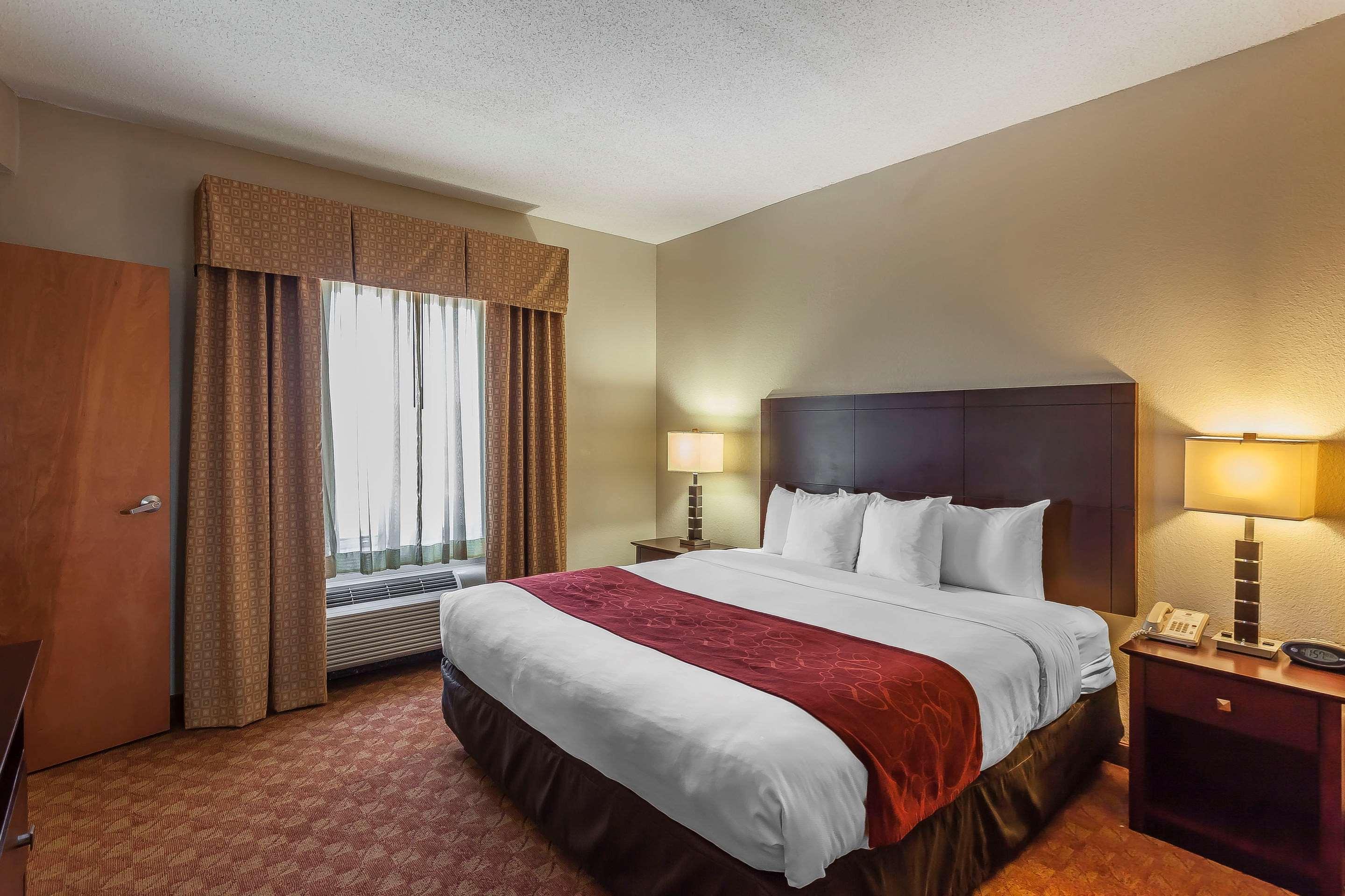 Comfort Suites Suffolk - Chesapeake Eksteriør billede