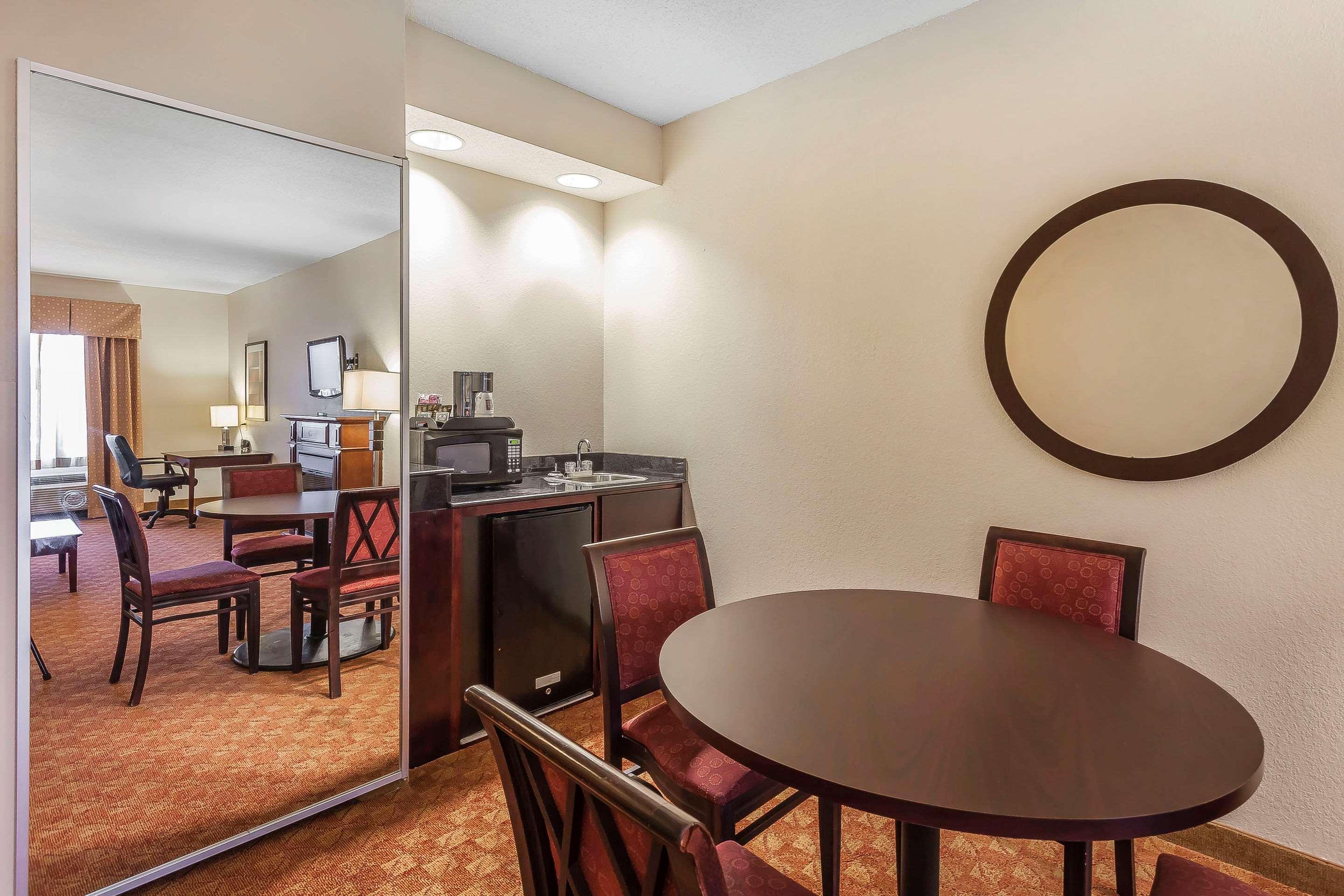 Comfort Suites Suffolk - Chesapeake Eksteriør billede