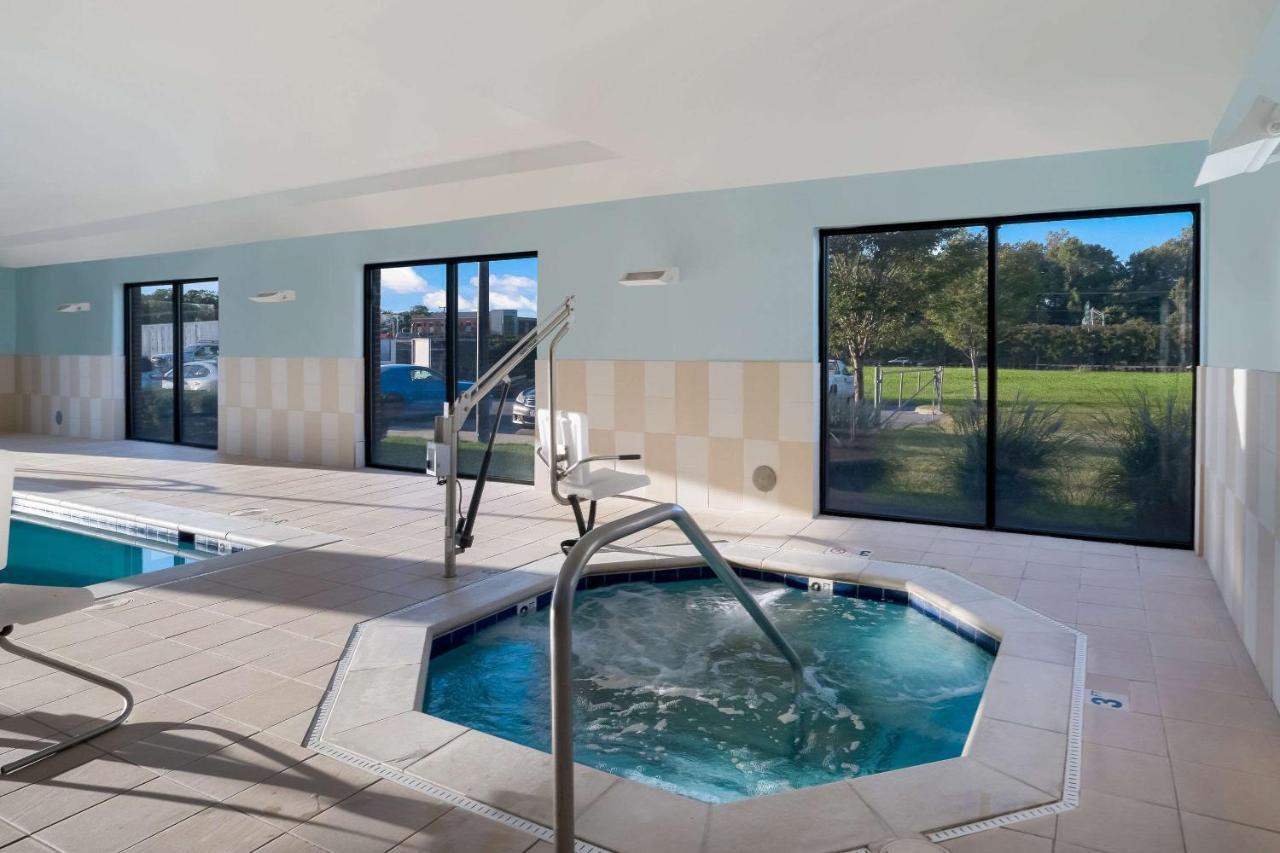 Comfort Suites Suffolk - Chesapeake Eksteriør billede